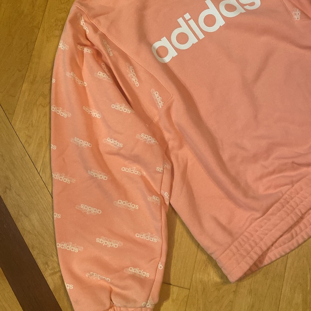 Woman’s Adidas sweatshirt - Picture 4 of 6